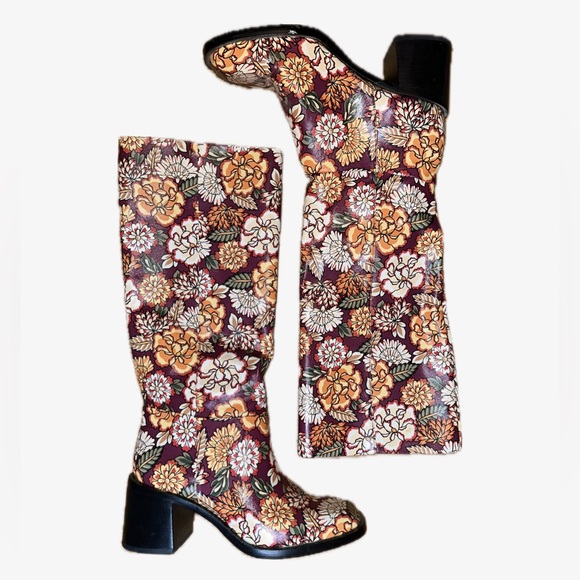 Larroude Ricky Boot - Picture 4 of 5